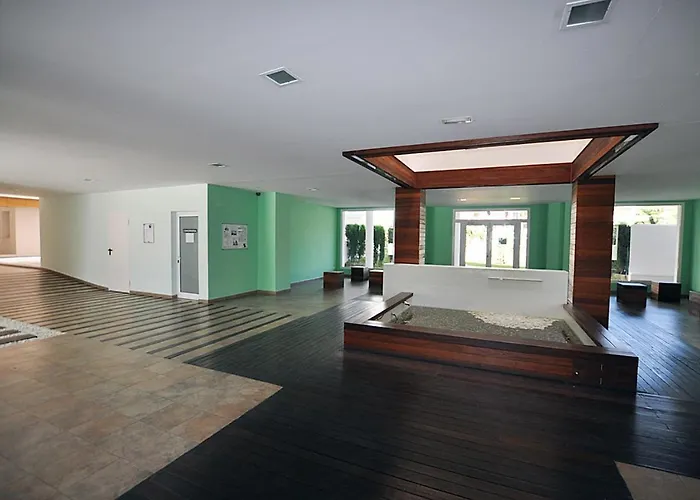 1125 Royal Marine 2 - Apivend Immo